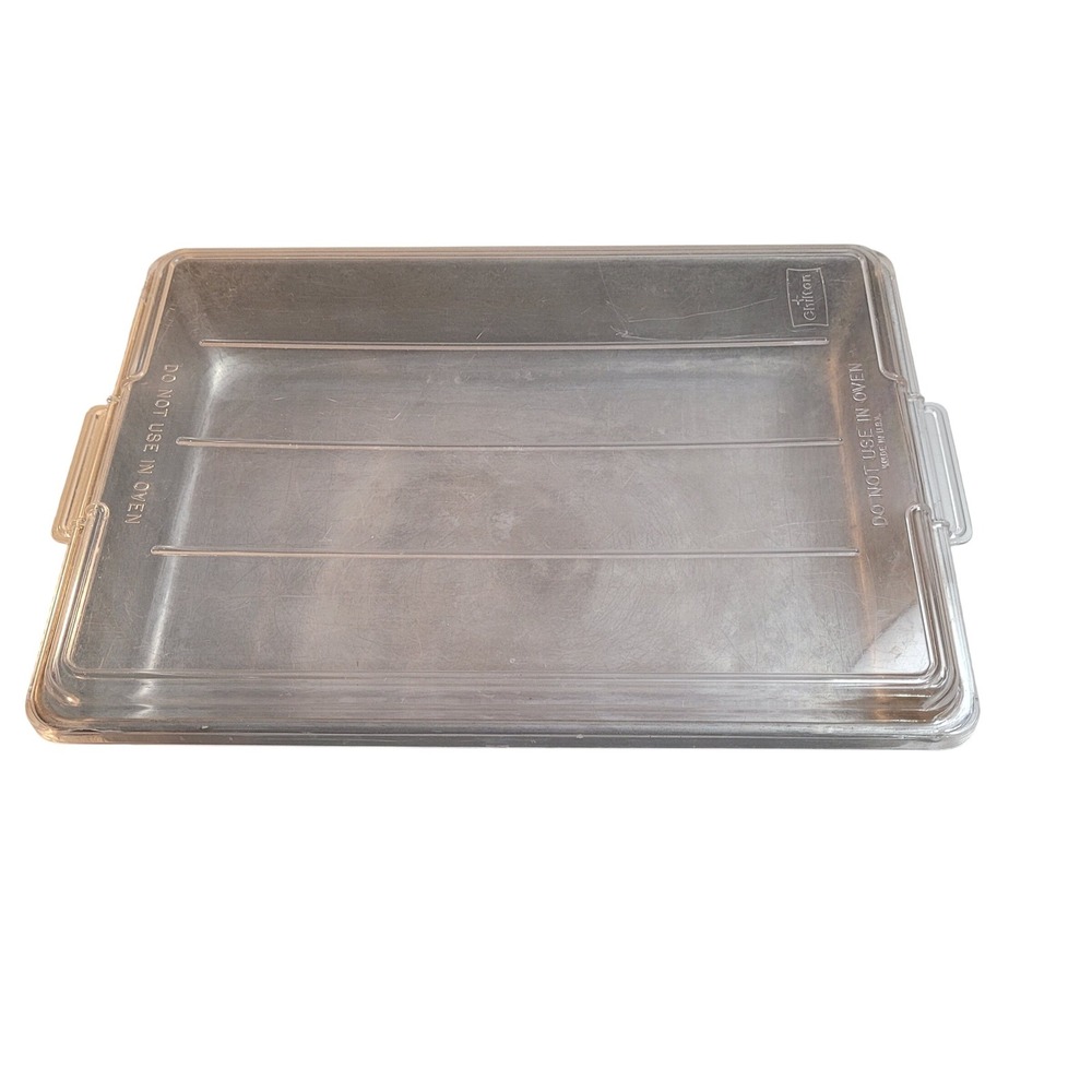 Chilton Vintage Aluminum Cake Pan with Clear Plastic Lid Made in USA Silver GOOD